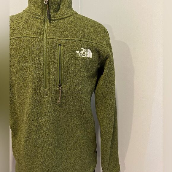 The North Face Men’s Green Fleece Quarter Zip Pullover Jacket - Picture 6 of 10